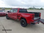 ✅ 2021 Chevrolet Silverado 1500 RST • VIN: 3GCPWDED8MG385275 • Lot: 42116903. Wystawiony na IAAI z przebiegiem 56 682 mil. Bezpłatny archiwum sprzedaży aukcyjnych z USA i szczegółowy raport historii pojazdu na DreamBid. Zdjęcie 3.