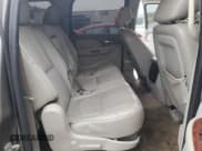 ✅ 2013 Chevrolet Suburban LT • VIN: 1GNSCJE06DR257347 • Lot: 56209335. Wystawiony na Copart z przebiegiem 249 404 mil. Bezpłatny archiwum sprzedaży aukcyjnych z USA i szczegółowy raport historii pojazdu na DreamBid. Zdjęcie 11.