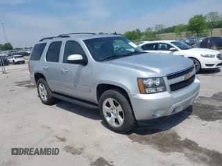 2012 Chevrolet Tahoe LT с VIN 1GNSKBE0XCR307979, выставлен на аукционе IAAI как лот 42420715 с пробегом 235 925 миль миль и . История ставок и продаж доступна на DreamBid. Изображение 1.