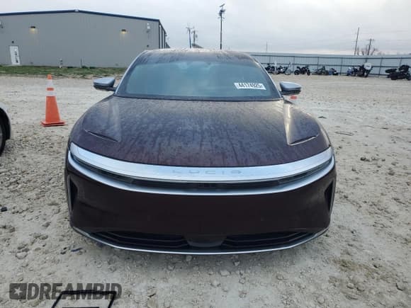 ✅ 2023 Lucid Air Grand Touring • VIN: 50EA1GBA4PA002253 • Lot: 44174925. Wystawiony na Copart z przebiegiem 9 760 mil. Bezpłatny archiwum sprzedaży aukcyjnych z USA i szczegółowy raport historii pojazdu na DreamBid. Zdjęcie 5.