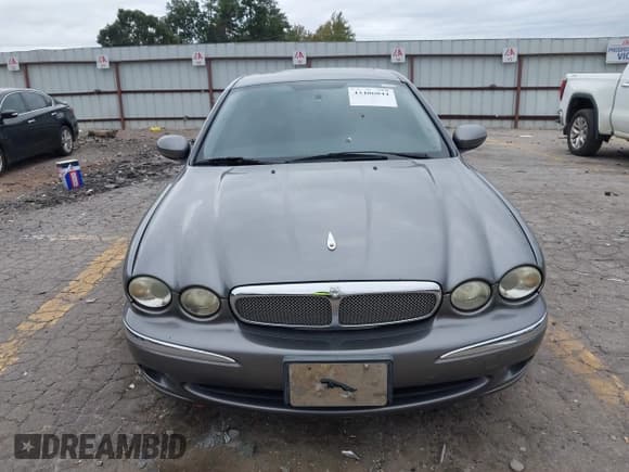 ✅ 2007 Jaguar X-Type • VIN: SAJWA51A67WJ25007 • Lot: 43406044. Wystawiony na IAAI z przebiegiem 113 000 mil. Bezpłatny archiwum sprzedaży aukcyjnych z USA i szczegółowy raport historii pojazdu na DreamBid. Zdjęcie 12.