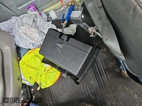 ✅ 2020 Chevrolet Express Cargo • VIN: 1GCWGAFG3L1276073 • Лот: 42090312. Опубликован ранее на IAAI с пробегом 52 220 миль. Бесплатный доступ к архиву аукционных продаж из США и подробный отчёт об истории автомобиля на DreamBid. Изображение 1.