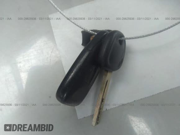 ✅ 2016 Hyundai Accent SE • VIN: KMHCT5AE8GU256221 • Лот: 29825936. Опубликован ранее на IAAI с пробегом 77 659 миль. Бесплатный доступ к архиву аукционных продаж из США и подробный отчёт об истории автомобиля на DreamBid. Изображение 11.