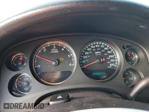 ✅ 2007 Chevrolet Silverado 1500 LTZ • VIN: 2GCEK13M571571275 • Lot: 76487044. Listed on Copart with 163,095 mi. Free auction sales archive from the USA and detailed vehicle history report at DreamBid. Image 9.