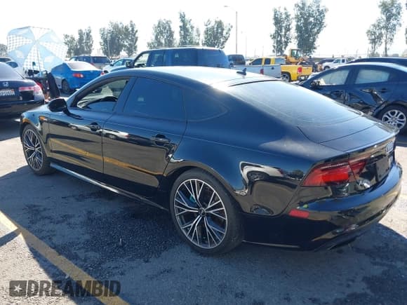 ✅ 2018 Audi A7 Premium Plus • VIN: WAUW3AFC4JN013831 • Lot: 43429870. Listed on IAAI with 105,916 mi. Free auction sales archive from the USA and detailed vehicle history report at DreamBid. Image 3.