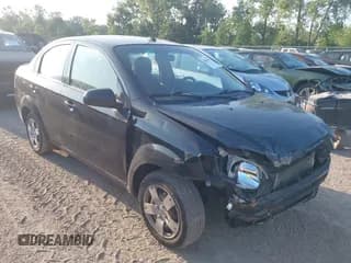 ✅ 2010 Chevrolet Aveo 1LT • VIN: KL1TD5DE3AB106265 • Lot: 42963899. Wystawiony na IAAI z przebiegiem 99 454 mil. Bezpłatny archiwum sprzedaży aukcyjnych z USA i szczegółowy raport historii pojazdu na DreamBid. Zdjęcie 1.