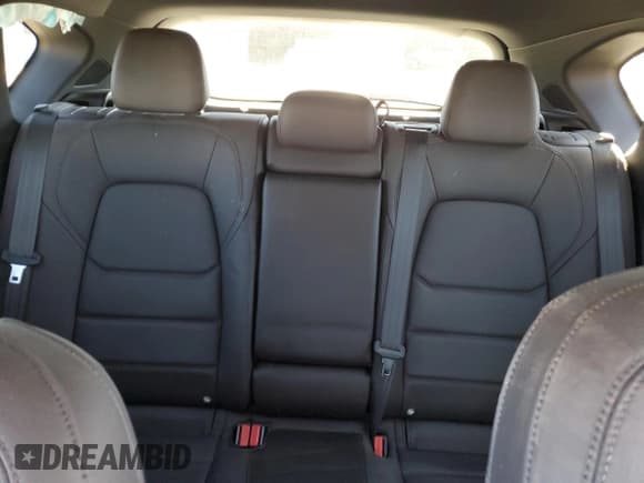 ✅ 2019 Mazda CX-5 Signature • VIN: JM3KFBEY6K0574095 • Lot: 45557975. Wystawiony na Copart z przebiegiem 55 935 mil. Bezpłatny archiwum sprzedaży aukcyjnych z USA i szczegółowy raport historii pojazdu na DreamBid. Zdjęcie 10.