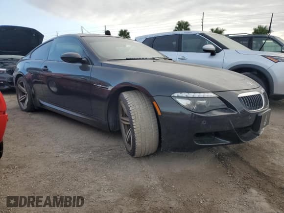✅ 2008 BMW 6 Series M6 • VIN: WBSEH93578CY24879 • Лот: 74705714. Опубликован ранее на Copart с пробегом Не указан. Бесплатный доступ к архиву аукционных продаж из США и подробный отчёт об истории автомобиля на DreamBid. Изображение 4.