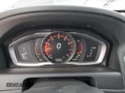 ✅ 2017 Volvo XC60 Inscription • VIN: YV440MRUXH2012801 • Лот: 90123485. Опубликован ранее на Copart с пробегом 104 773 миль. Бесплатный доступ к архиву аукционных продаж из США и подробный отчёт об истории автомобиля на DreamBid. Изображение 9.