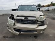 ✅ 2005 Toyota Sequoia SR5 • VIN: 5TDZT34A95S250392 • Лот: 90742595. Опубликован ранее на Copart с пробегом 157 254 миль. Бесплатный доступ к архиву аукционных продаж из США и подробный отчёт об истории автомобиля на DreamBid. Изображение 5.