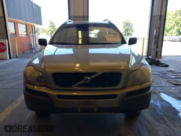 ✅ 2006 Volvo XC90 2.5L Turbo • VIN: YV4CZ592X61290350 • Lot: 42859882. Listed on IAAI with 222,505 mi. Free auction sales archive from the USA and detailed vehicle history report at DreamBid. Image 12.