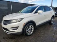 ✅ 2016 Lincoln MKC Select • VIN: 5LMCJ2D90GUJ12856 • Lot: 85671235. Listed on Copart with 138,664 mi. Free auction sales archive from the USA and detailed vehicle history report at DreamBid. Image 1.