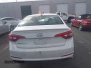 ✅ 2016 Hyundai Sonata SE • VIN: 5NPE24AF0GH419215 • Лот: 43177653. Опубликован ранее на IAAI с пробегом 153 087 миль. Бесплатный доступ к архиву аукционных продаж из США и подробный отчёт об истории автомобиля на DreamBid. Изображение 16.