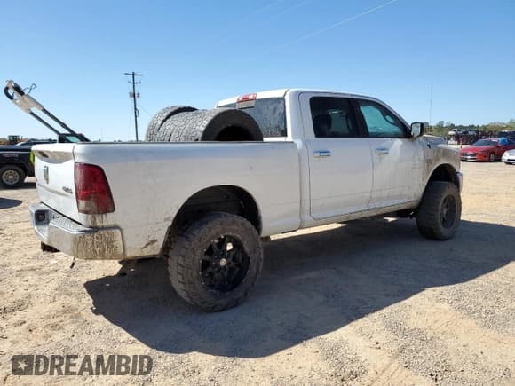 ✅ 2014 Ram 2500 SLT • VIN: 3C6TR5DT7EG281535 • Lot: 49919835. Listed on Copart with 172,647 mi. Free auction sales archive from the USA and detailed vehicle history report at DreamBid. Image 3.