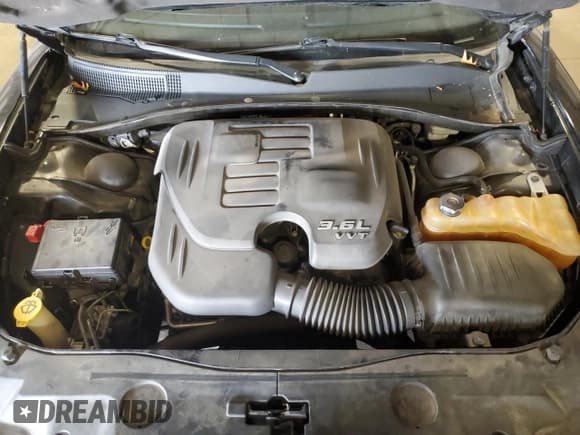 ✅ 2012 Dodge Charger SE • VIN: 2C3CDXBG6CH202379 • Lot: 81848255. Wystawiony na Copart z przebiegiem 114 321 mil. Bezpłatny archiwum sprzedaży aukcyjnych z USA i szczegółowy raport historii pojazdu na DreamBid. Zdjęcie 11.