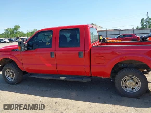 ✅ 2015 Ford F-250 Lariat • VIN: 1FT7W2B6XFEB93859 • Lot: 42084325. Wystawiony na IAAI z przebiegiem 157 506 mil. Bezpłatny archiwum sprzedaży aukcyjnych z USA i szczegółowy raport historii pojazdu na DreamBid. Zdjęcie 15.