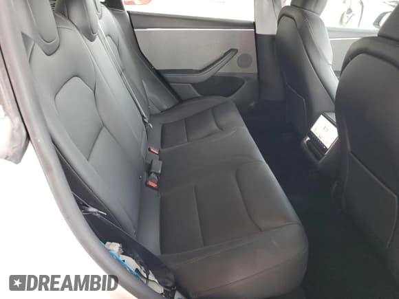 ✅ 2024 Tesla Model 3 • VIN: 5YJ3E1EA0RF743987 • Lot: 54773805. Wystawiony na Copart z przebiegiem 7 725 mil. Bezpłatny archiwum sprzedaży aukcyjnych z USA i szczegółowy raport historii pojazdu na DreamBid. Zdjęcie 10.