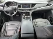 ✅ 2021 Buick Enclave Premium • VIN: 5GAERCKW3MJ208843 • Лот: 63740765. Опубликован ранее на Copart с пробегом 58 226 миль. Бесплатный доступ к архиву аукционных продаж из США и подробный отчёт об истории автомобиля на DreamBid. Изображение 8.