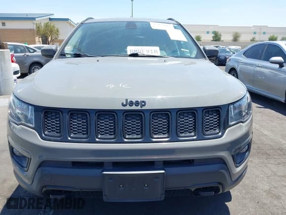 ✅ 2019 Jeep Compass Sport • VIN: 3C4NJDAB0KT760803 • Lot: 42471887. Wystawiony na IAAI z przebiegiem 63 712 mil. Bezpłatny archiwum sprzedaży aukcyjnych z USA i szczegółowy raport historii pojazdu na DreamBid. Zdjęcie 13.