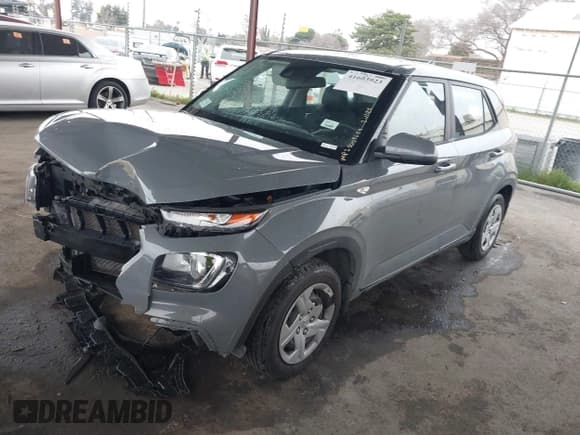 ✅ 2020 Hyundai Venue SE • VIN: KMHRB8A35LU027082 • Lot: 41603923. Listed on IAAI with 69,337 mi. Free auction sales archive from the USA and detailed vehicle history report at DreamBid. Image 18.