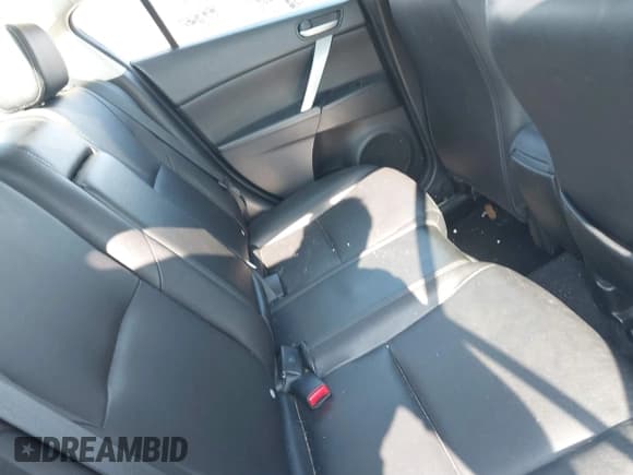 ✅ 2013 Mazda 3 i Grand Touring • VIN: JM1BL1W72D1742751 • Лот: 42670021. Опубликован ранее на IAAI с пробегом 143 698 миль. Бесплатный доступ к архиву аукционных продаж из США и подробный отчёт об истории автомобиля на DreamBid. Изображение 8.