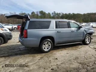 ✅ 2015 Chevrolet Suburban LT • VIN: 1GNSKJKC0FR646425 • Lot: 44880954. Wystawiony na Copart z przebiegiem 116 995 mil. Bezpłatny archiwum sprzedaży aukcyjnych z USA i szczegółowy raport historii pojazdu na DreamBid. Zdjęcie 3.