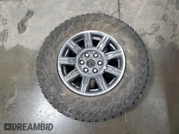 ✅ 2024 GMC Sierra 1500 AT4X • VIN: 3GTUUFEL1RG204505 • Лот: 58531545. Опубликован ранее на Copart с пробегом 10 254 миль. Бесплатный доступ к архиву аукционных продаж из США и подробный отчёт об истории автомобиля на DreamBid. Изображение 12.