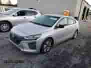 2017 Hyundai Ioniq Blue с VIN KMHC65LC3HU036893, выставлен на аукционе Copart как лот 75361864 с пробегом 92 338 миль миль и Списание • Salvage title. История ставок и продаж доступна на DreamBid. Изображение 1.