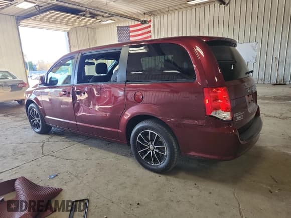 ✅ 2018 Dodge Grand Caravan SE • VIN: 2C4RDGBG3JR151761 • Lot: 92356095. Listed on Copart with 69,351 mi. Free auction sales archive from the USA and detailed vehicle history report at DreamBid. Image 2.