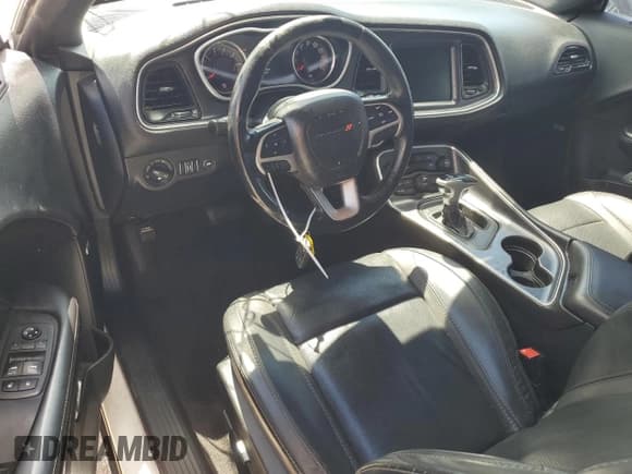 ✅ 2016 Dodge Challenger SXT Plus • VIN: 2C3CDZAG7GH254428 • Lot: 60774884. Wystawiony na Copart z przebiegiem 128 814 mil. Bezpłatny archiwum sprzedaży aukcyjnych z USA i szczegółowy raport historii pojazdu na DreamBid. Zdjęcie 8.