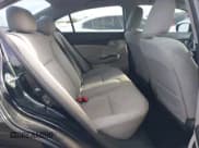 ✅ 2014 Honda Civic LX • VIN: 19XFB2F5XEE057503 • Lot: 43229298. Wystawiony na IAAI z przebiegiem 149 647 mil. Bezpłatny archiwum sprzedaży aukcyjnych z USA i szczegółowy raport historii pojazdu na DreamBid. Zdjęcie 8.