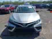 2021 Toyota Camry SE with VIN 4T1G11BK3MU026604, listed as a IAAI auction lot 42000560 with 104,453 mi miles and . Bid and sale history available at DreamBid. Image 12.