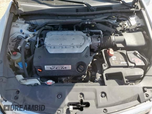 ✅ 2012 Honda Accord EX-L • VIN: 1HGCP3F82CA041592 • Лот: 85731865. Опубликован ранее на Copart с пробегом 124 244 миль. Бесплатный доступ к архиву аукционных продаж из США и подробный отчёт об истории автомобиля на DreamBid. Изображение 11.