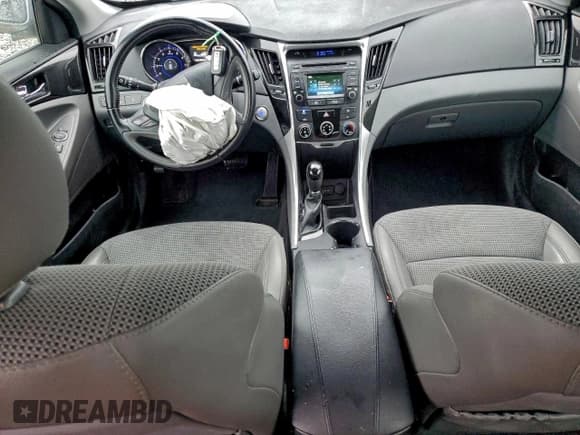 ✅ 2014 Hyundai Sonata SE • VIN: 5NPEC4AC3EH900379 • Лот: 94535515. Опубликован ранее на Copart с пробегом 188 844 миль. Бесплатный доступ к архиву аукционных продаж из США и подробный отчёт об истории автомобиля на DreamBid. Изображение 8.