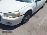 ✅ 2006 Chrysler Sebring • VIN: 1C3EL46X76N252577 • Lot: 42691227. Wystawiony na IAAI z przebiegiem 164 733 mil. Bezpłatny archiwum sprzedaży aukcyjnych z USA i szczegółowy raport historii pojazdu na DreamBid. Zdjęcie 6.