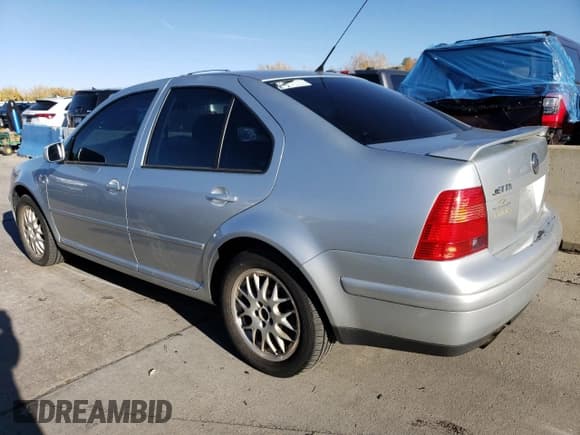 ✅ 2003 Volkswagen Jetta Wolfsburg Edition • VIN: 3VWPE69M13M173503 • Lot: 78755244. Listed on Copart with 180,753 mi. Free auction sales archive from the USA and detailed vehicle history report at DreamBid. Image 2.