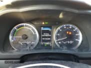 ✅ 2017 Toyota Highlander Hybrid LE • VIN: 5TDBGRFH0HS036057 • Лот: 76503063. Опубликован ранее на Copart с пробегом 114 802 миль. Бесплатный доступ к архиву аукционных продаж из США и подробный отчёт об истории автомобиля на DreamBid. Изображение 9.