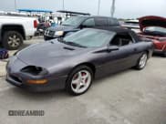 ✅ 1994 Chevrolet Camaro Z28 • VIN: 2G1FP32P9R2136357 • Лот: 74703444. Опубликован ранее на Copart с пробегом 8 694 миль. Бесплатный доступ к архиву аукционных продаж из США и подробный отчёт об истории автомобиля на DreamBid. Изображение 1.