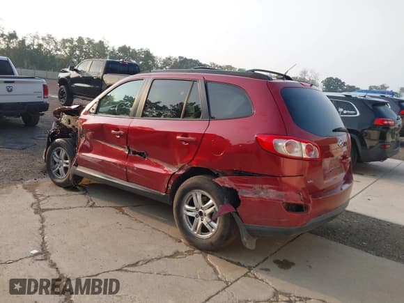 ✅ 2011 Hyundai Santa Fe GLS • VIN: 5XYZGDAB0BG014603 • Лот: 43141468. Опубликован ранее на IAAI с пробегом 144 072 миль. Бесплатный доступ к архиву аукционных продаж из США и подробный отчёт об истории автомобиля на DreamBid. Изображение 3.