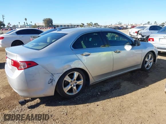 ✅ 2012 Acura TSX Technology • VIN: JH4CU2F61CC008506 • Lot: 43881513. Wystawiony na IAAI z przebiegiem 172 076 mil. Bezpłatny archiwum sprzedaży aukcyjnych z USA i szczegółowy raport historii pojazdu na DreamBid. Zdjęcie 4.
