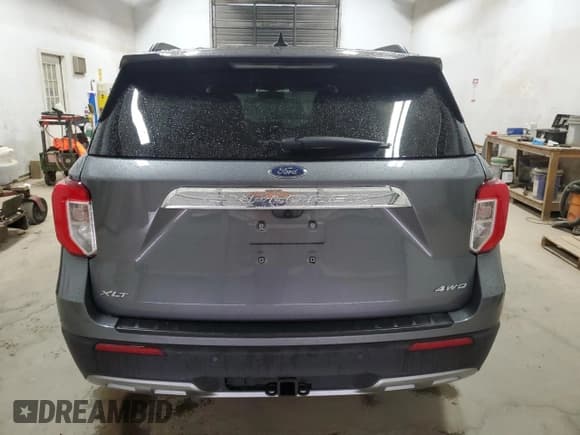 ✅ 2024 Ford Explorer XLT • VIN: 1FMSK8DH2RGA54286 • Lot: 85486185. Wystawiony na Copart z przebiegiem 28 972 mil. Bezpłatny archiwum sprzedaży aukcyjnych z USA i szczegółowy raport historii pojazdu na DreamBid. Zdjęcie 6.
