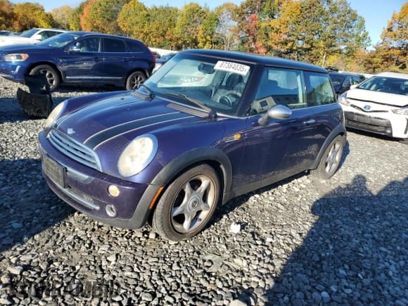 ✅ 2005 MINI Hardtop • VIN: WMWRC33405TC56434 • Lot: 87384035. Listed on Copart with 99,950 mi. Free auction sales archive from the USA and detailed vehicle history report at DreamBid. Image 1.