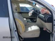 ✅ 2022 Lexus GX 460 Luxury • VIN: JTJGM7BXXN5323453 • Lot: 42624325. Wystawiony na IAAI z przebiegiem 51 536 mil. Bezpłatny archiwum sprzedaży aukcyjnych z USA i szczegółowy raport historii pojazdu na DreamBid. Zdjęcie 5.