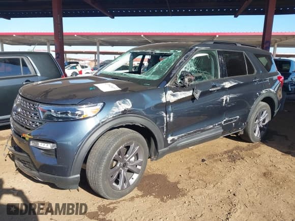 ✅ 2024 Ford Explorer XLT • VIN: 1FMSK8DH8RGA68452 • Lot: 43702577. Wystawiony na IAAI z przebiegiem 34 273 mil. Bezpłatny archiwum sprzedaży aukcyjnych z USA i szczegółowy raport historii pojazdu na DreamBid. Zdjęcie 17.