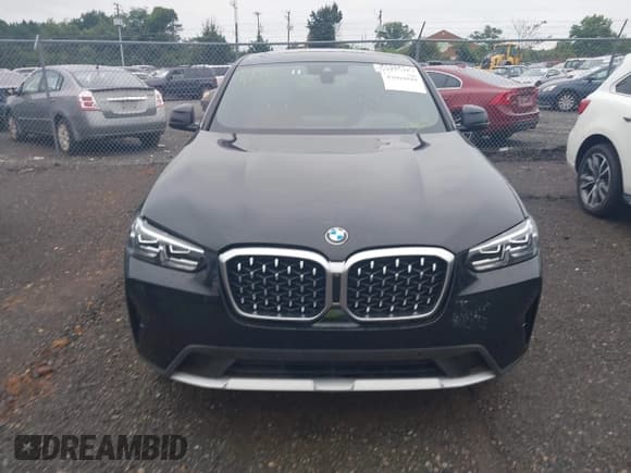 ✅ 2025 BMW X4 xDrive30i • VIN: 5UX33DT0XS9Z76047 • Lot: 43004849. Listed on IAAI with 2,038 mi. Free auction sales archive from the USA and detailed vehicle history report at DreamBid. Image 12.
