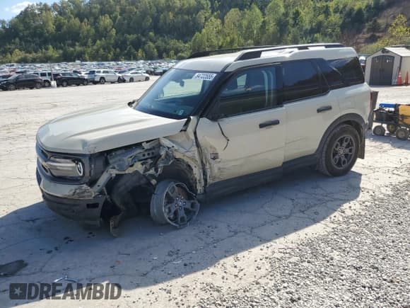 ✅ 2024 Ford Bronco Sport Big Bend • VIN: 3FMCR9B69RRF13815 • Лот: 84722555. Опубликован ранее на Copart с пробегом 21 300 миль. Бесплатный доступ к архиву аукционных продаж из США и подробный отчёт об истории автомобиля на DreamBid. Изображение 1.
