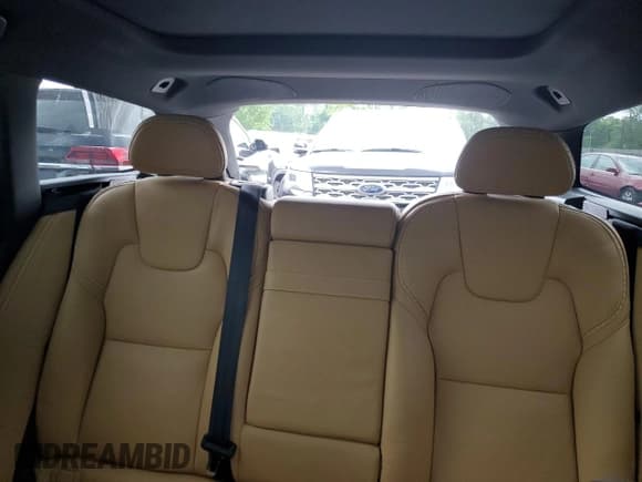 ✅ 2018 Volvo V90 • VIN: YV4102NK2J1022455 • Лот: 61338505. Опубликован ранее на Copart с пробегом 100 796 миль. Бесплатный доступ к архиву аукционных продаж из США и подробный отчёт об истории автомобиля на DreamBid. Изображение 10.