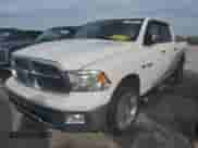 2009 Dodge 1500 SLT с VIN 1D3HB13T29S705318, выставлен на аукционе Copart как лот 77898654 с пробегом 111 208 миль миль и На запчасти • Non repairable. История ставок и продаж доступна на DreamBid. Изображение 1.