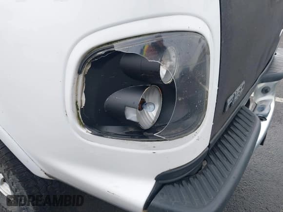 ✅ 2001 Ford F-150 XLT • VIN: 1FTRW08W11KD99683 • Lot: 41329500. Listed on IAAI with 218,080 mi. Free auction sales archive from the USA and detailed vehicle history report at DreamBid. Image 19.