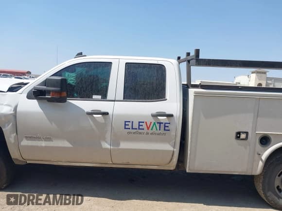 ✅ 2019 Chevrolet Silverado 2500HD Work Truck • VIN: 2GB2CREG8K1216202 • Lot: 41853896. Listed on IAAI with 83,714 mi. Free auction sales archive from the USA and detailed vehicle history report at DreamBid. Image 14.